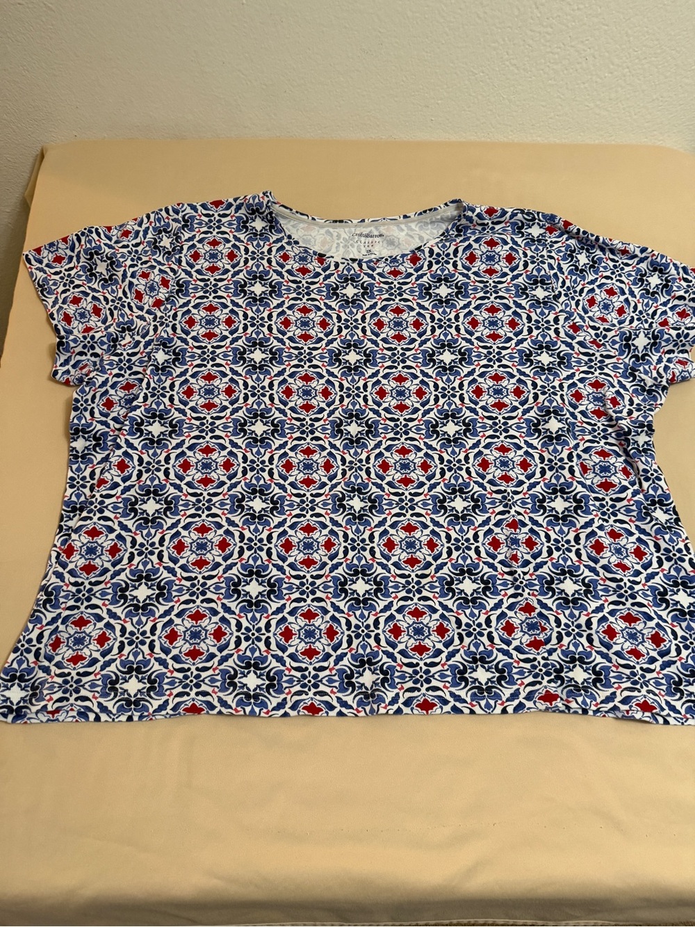 Soft 100% Cotton Geometric Print Tee Top Blue Red White Plus Size 2X
